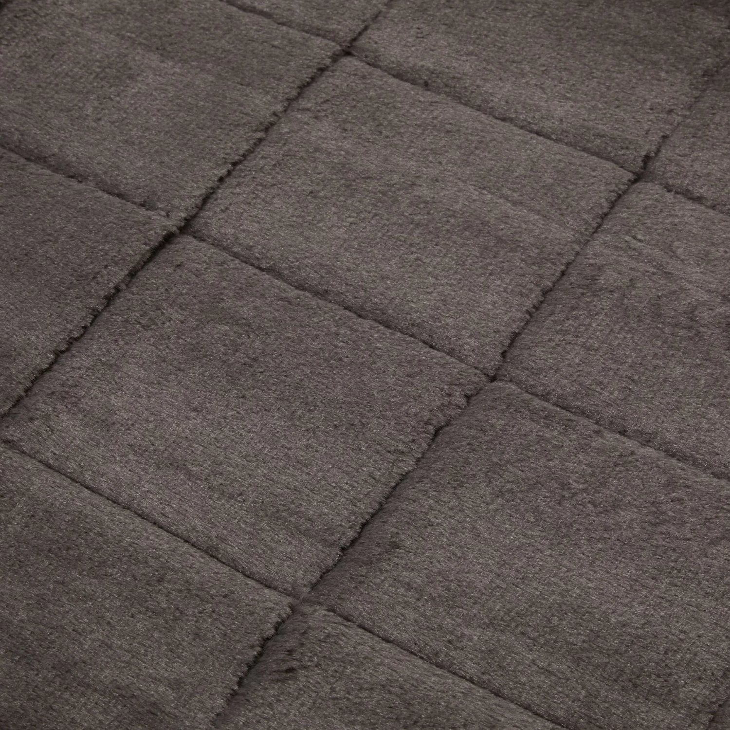 Frisco Quilted Plush Dog Crate Mat - Image 4